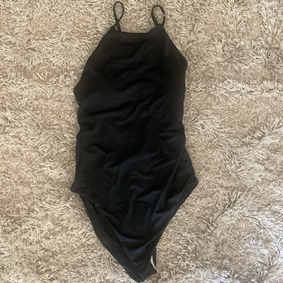 NWT Andie Swim The Asbury One Piece Women’s Size Medium Color: Black Classic - Picture 4 of 10